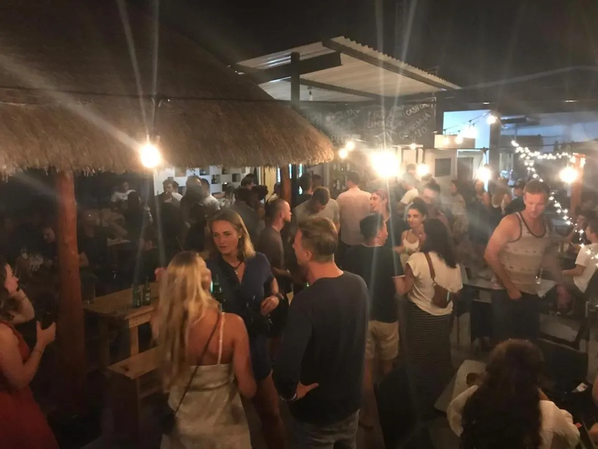 Straw Hat Hostel & Rooftop Bar Tulum 0*,  Mexico