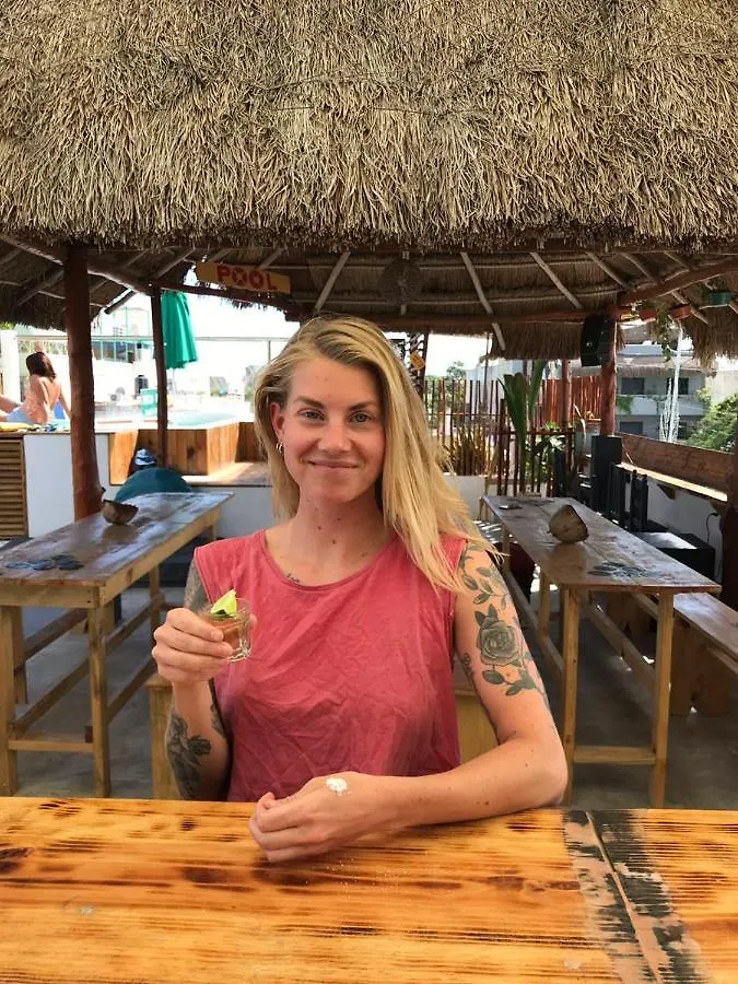 Straw Hat Hostel & Rooftop Bar Tulum 0*,