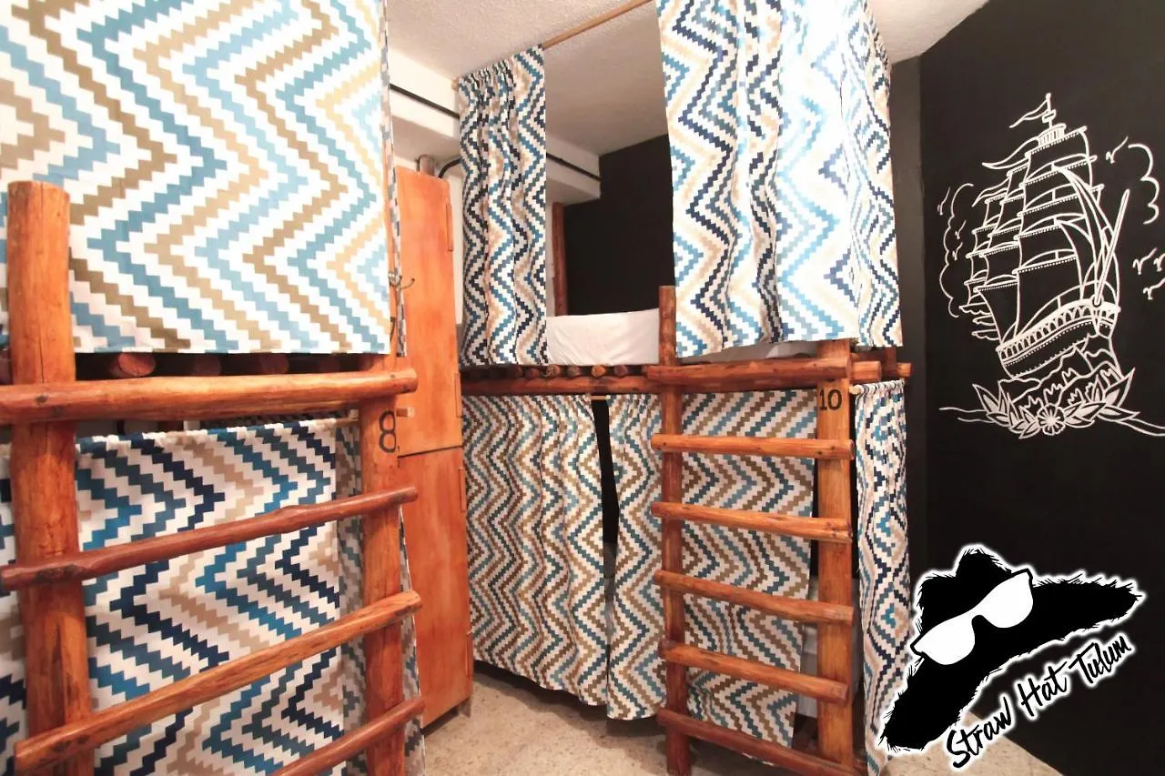 Straw Hat Hostel & Rooftop Bar Tulum